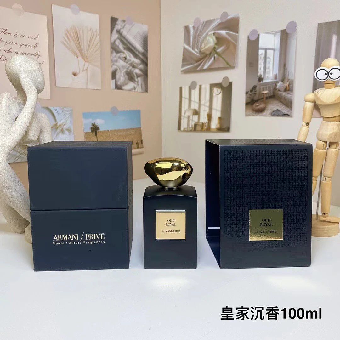 Armani Oud Royal Black Mise