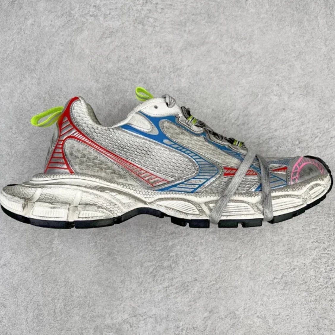 BALENCIAGA 3XL Teenager. Running Shoe White Shoes