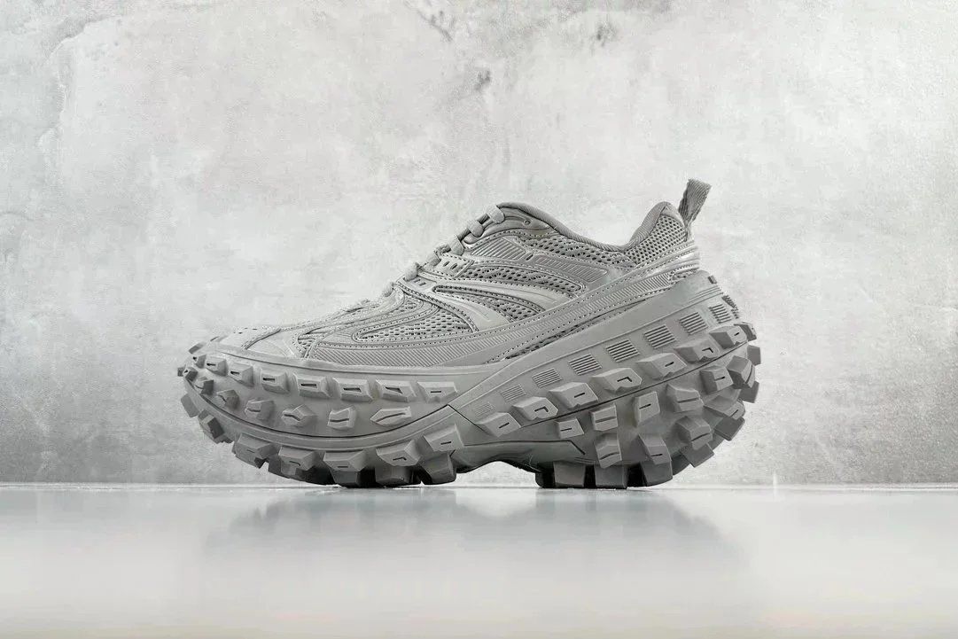 BALENCIAGA Defender Retro Daddy Tire Shoes Dark Gray