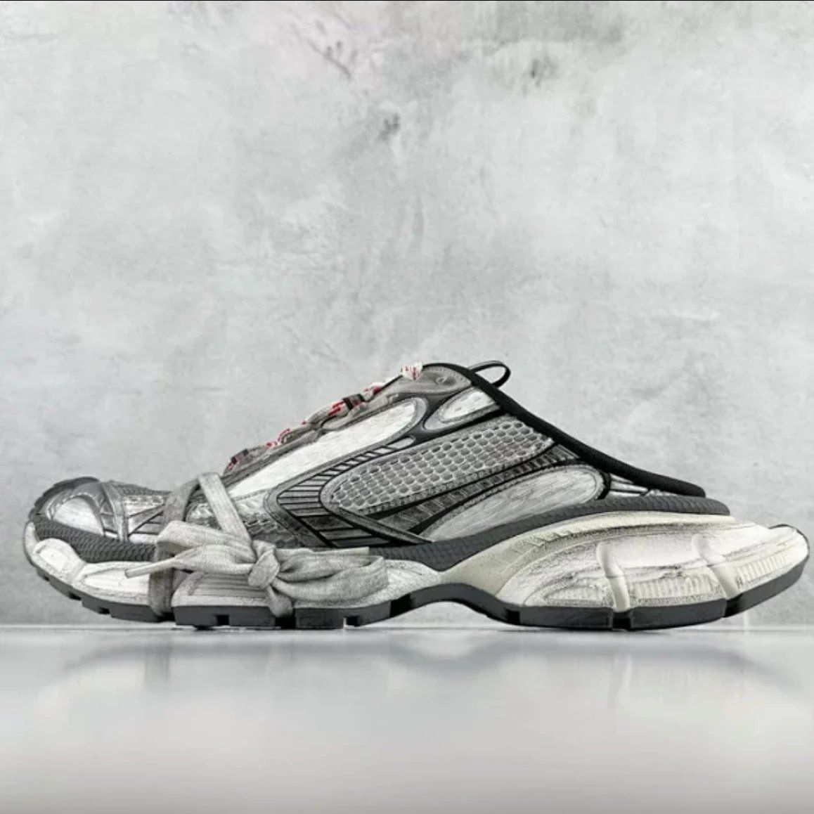 Balenciaga Unique Sneakers White Shoes