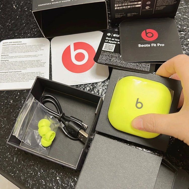 Beats Fit Pro Yellow