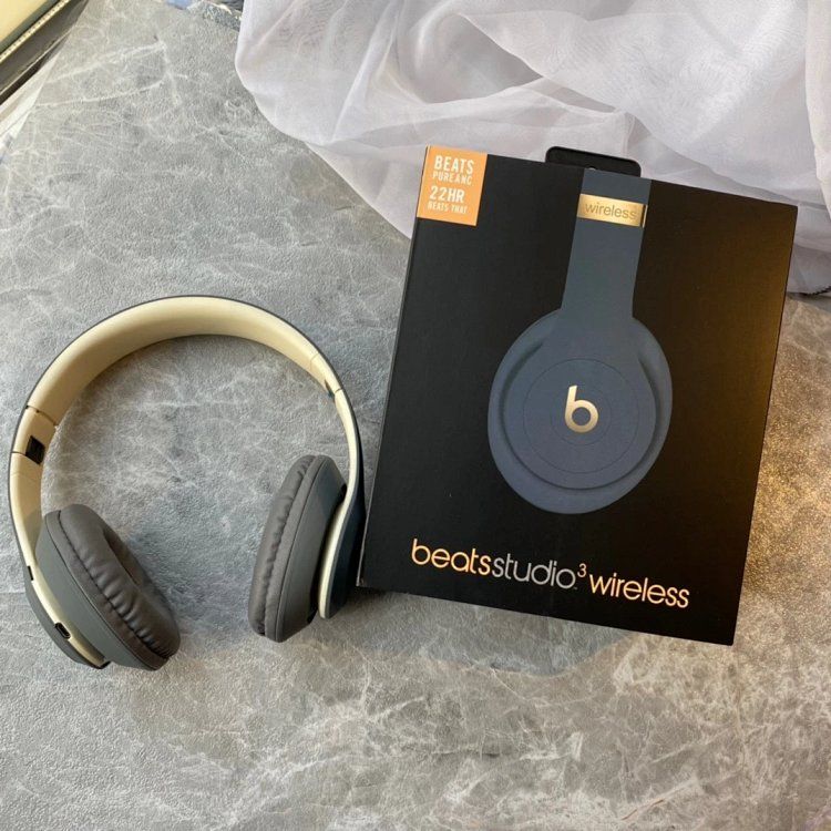 Beats Studio3 Wireless Beige