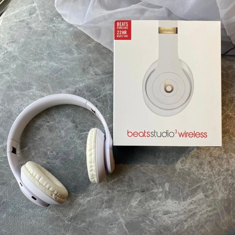 Beats Studio3 Wireless White