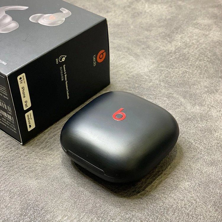 Beats Studio Buds Black
