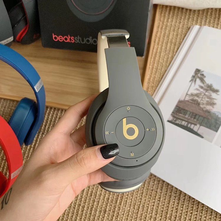 Beats Studio Gray