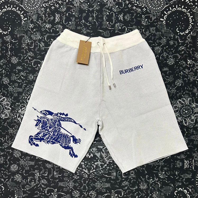 BURBERRY warhorse knit shorts
