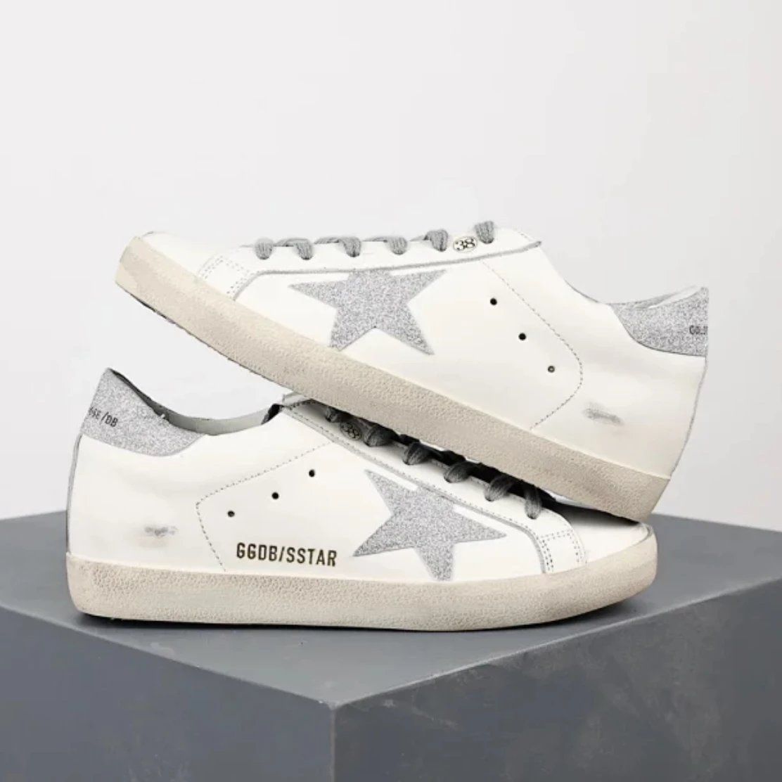 Golden Goose  SSTAR White Shoes