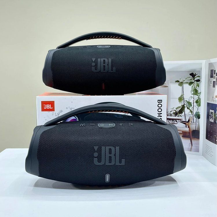 JBL Boombox Black