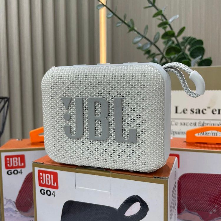 JBL GO4 Light Green