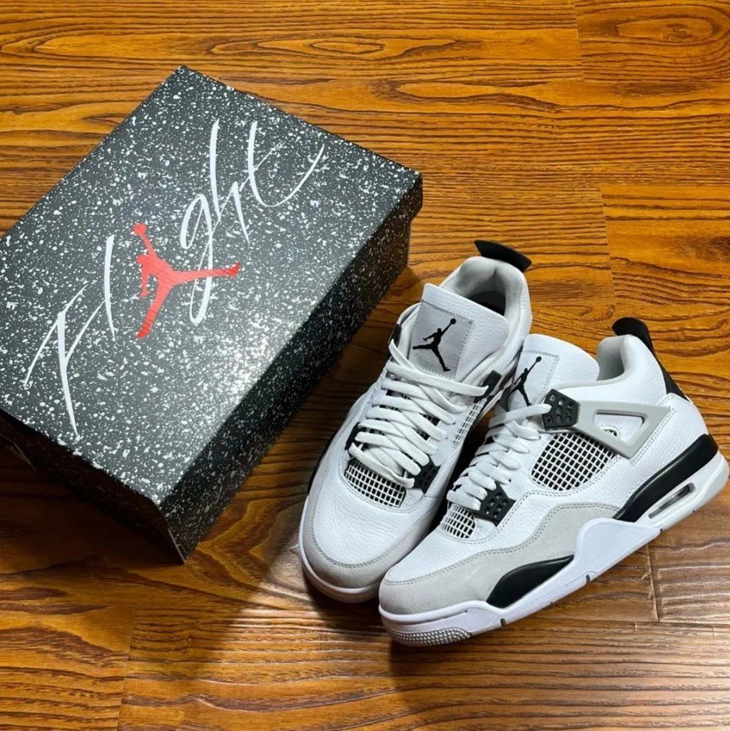 Jordan Air Jordan 4 White Shoes