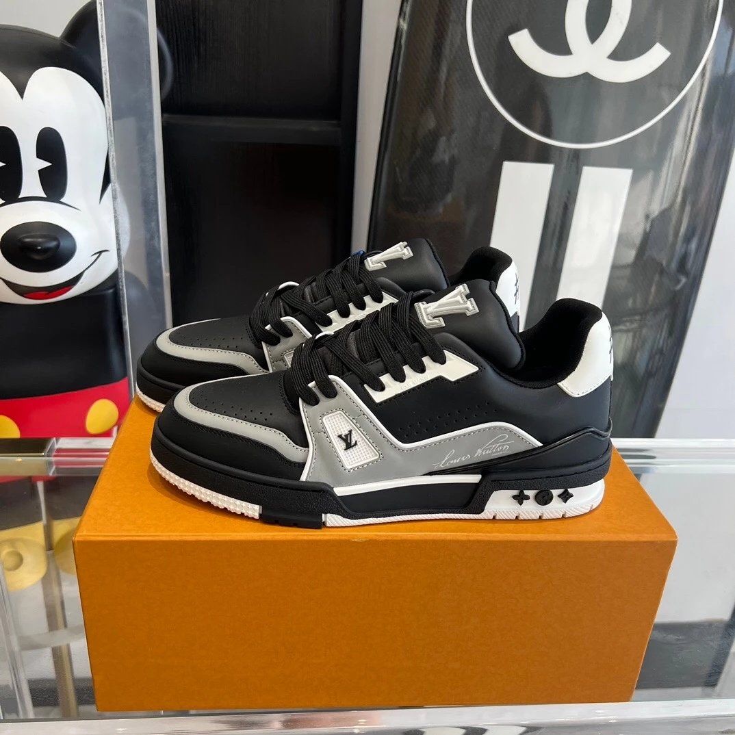 Louis Vuitton LV Trainer Sneaker Black Shoes
