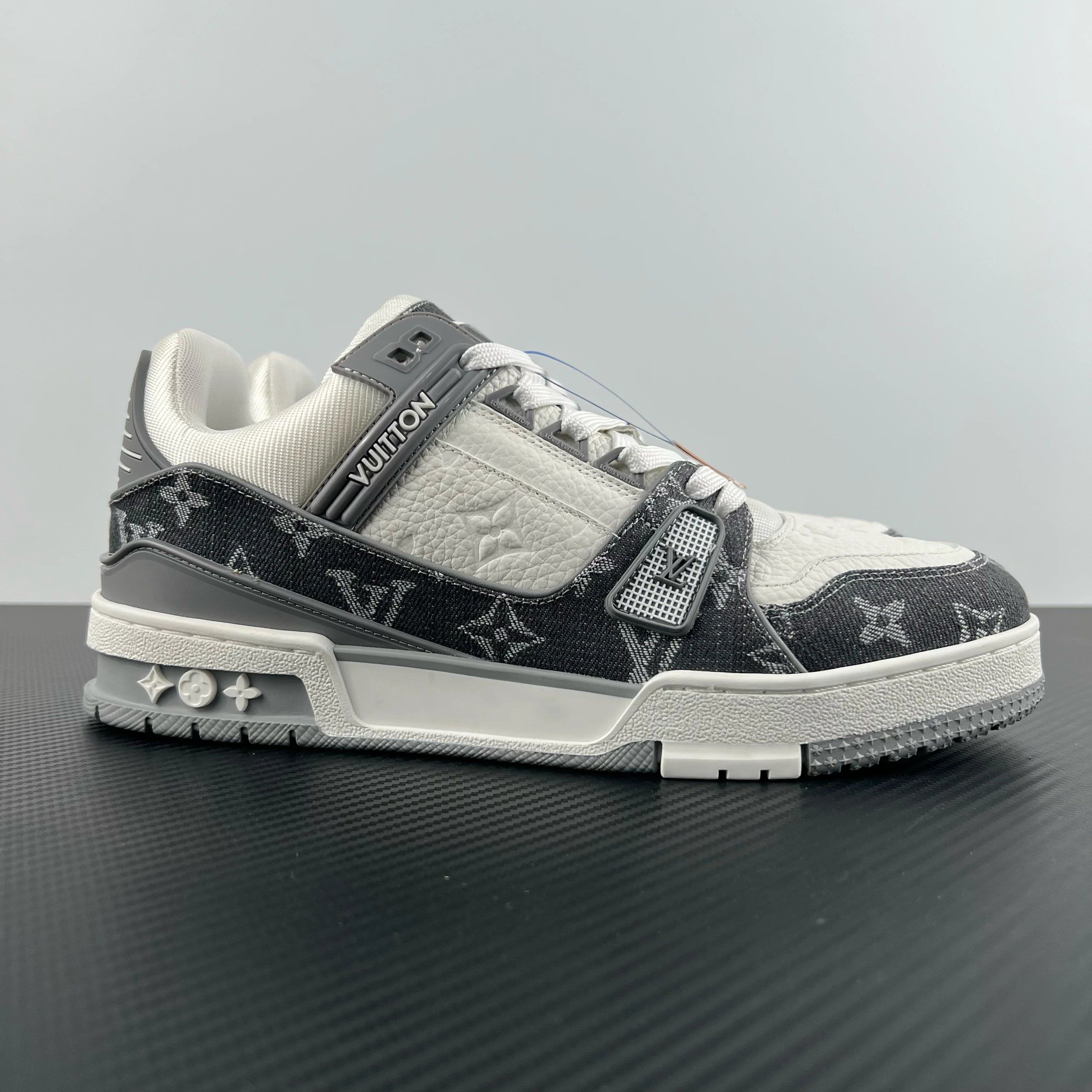 Louis Vuitton Tambour Horizon Sneaker White Grey Shoes