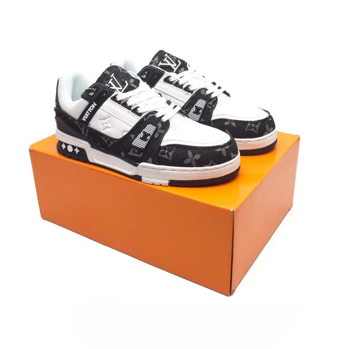 Louis Vuitton Tambour Sneaker White Black Shoes