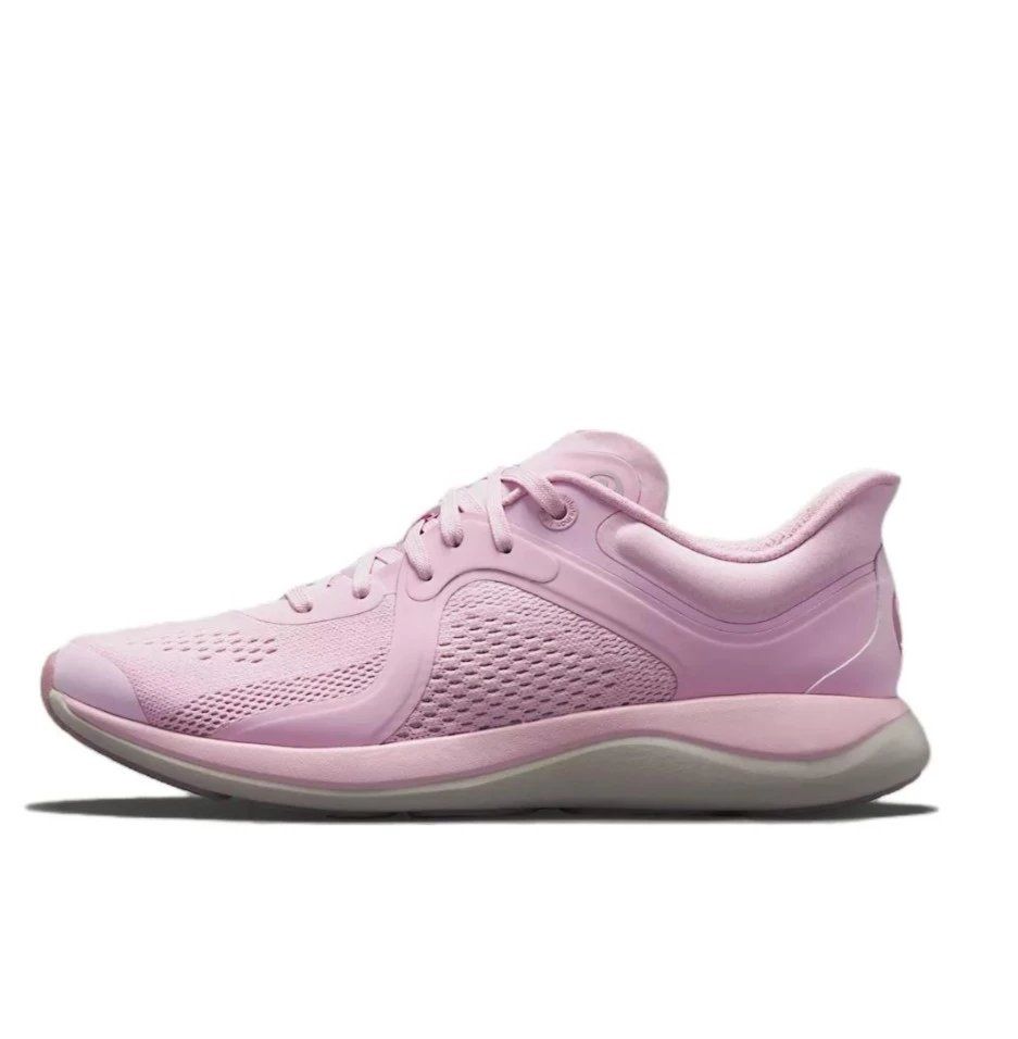 lululemon Run Flyknit Light Light Pink Sneakers