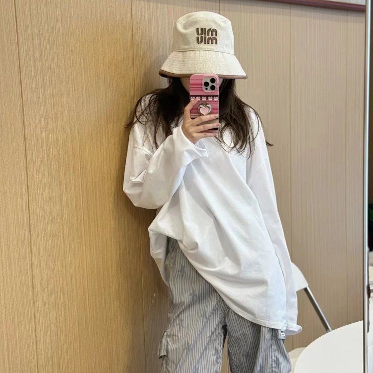 MIU MIU Casual Bucket Hat Beige