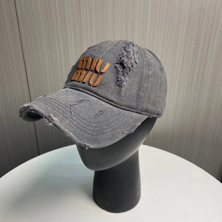 MIU MIU Embossed Baseball Cap Gray Mise