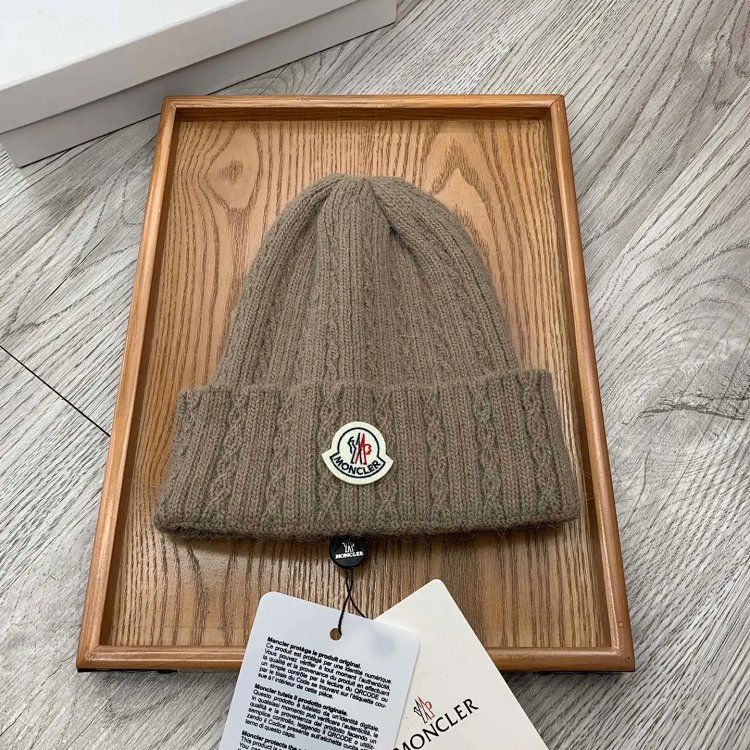 Moncler Beanie Hat Brown Mise