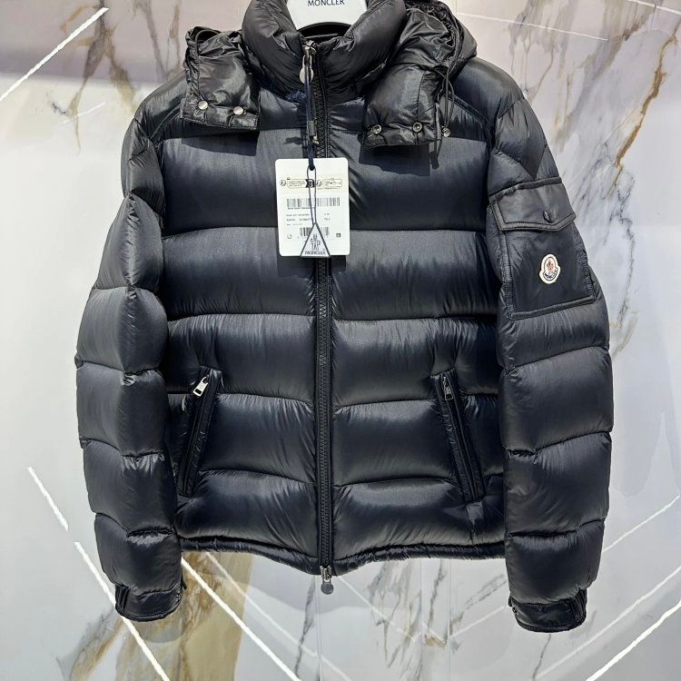 Moncler Classic maya Down Jacket