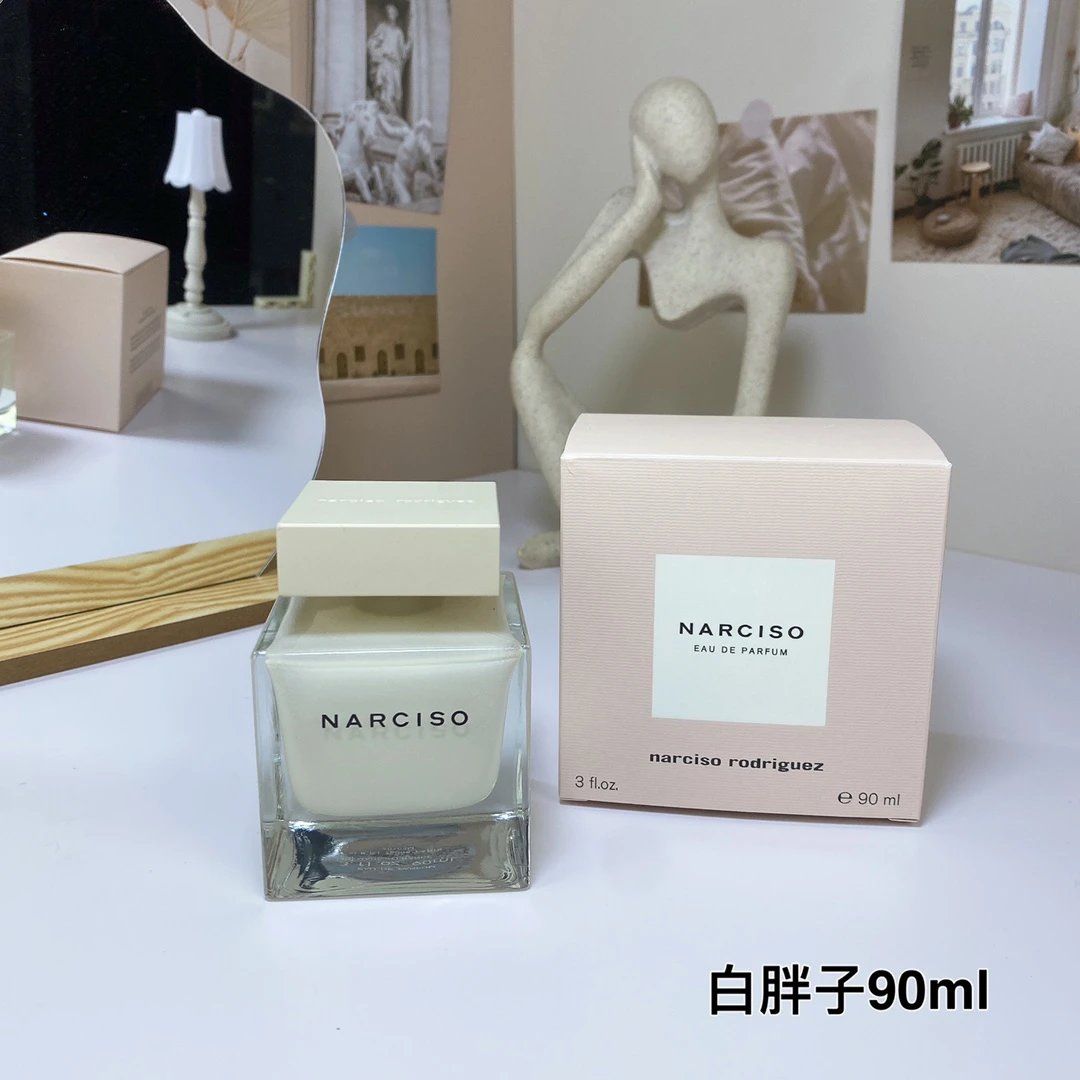 Narciso Rodriguez Narciso Eau de Parfum Creamy White Mise