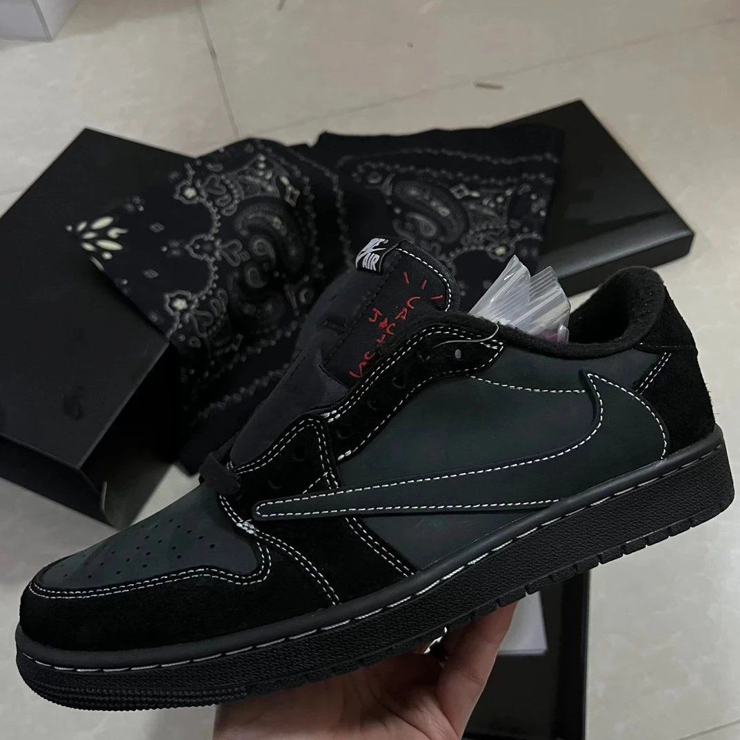 Nike Air Jordan 1 Low Black Shoes