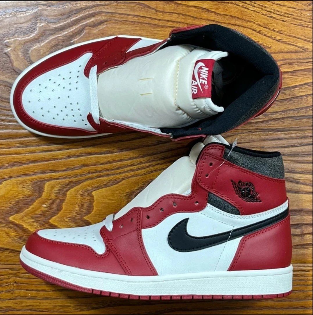 Nike Air Jordan 1 Red White Black Shoes