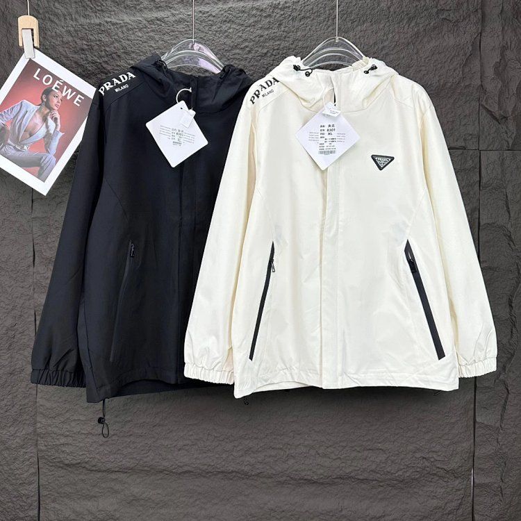 Prada Big New Inverted Triangle Letter Logo Punch Jacket