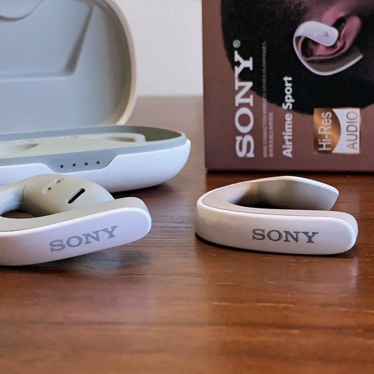SONY Airtime Sport White
