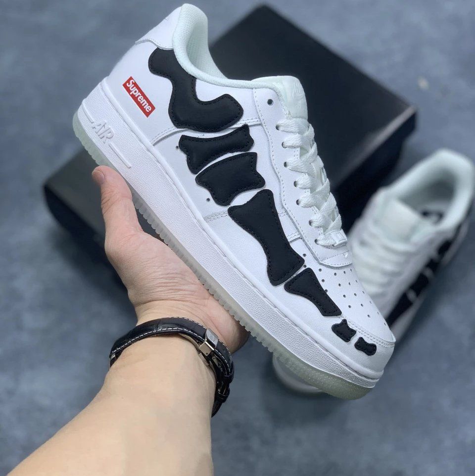 Supreme Air Force 1 Low White Shoes