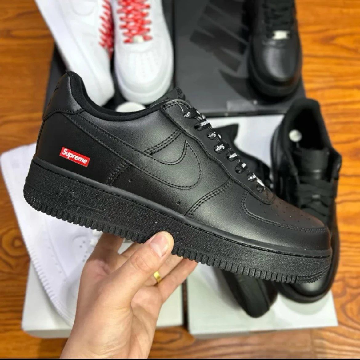 Supreme Nike Air Force 1 Low Black Shoes
