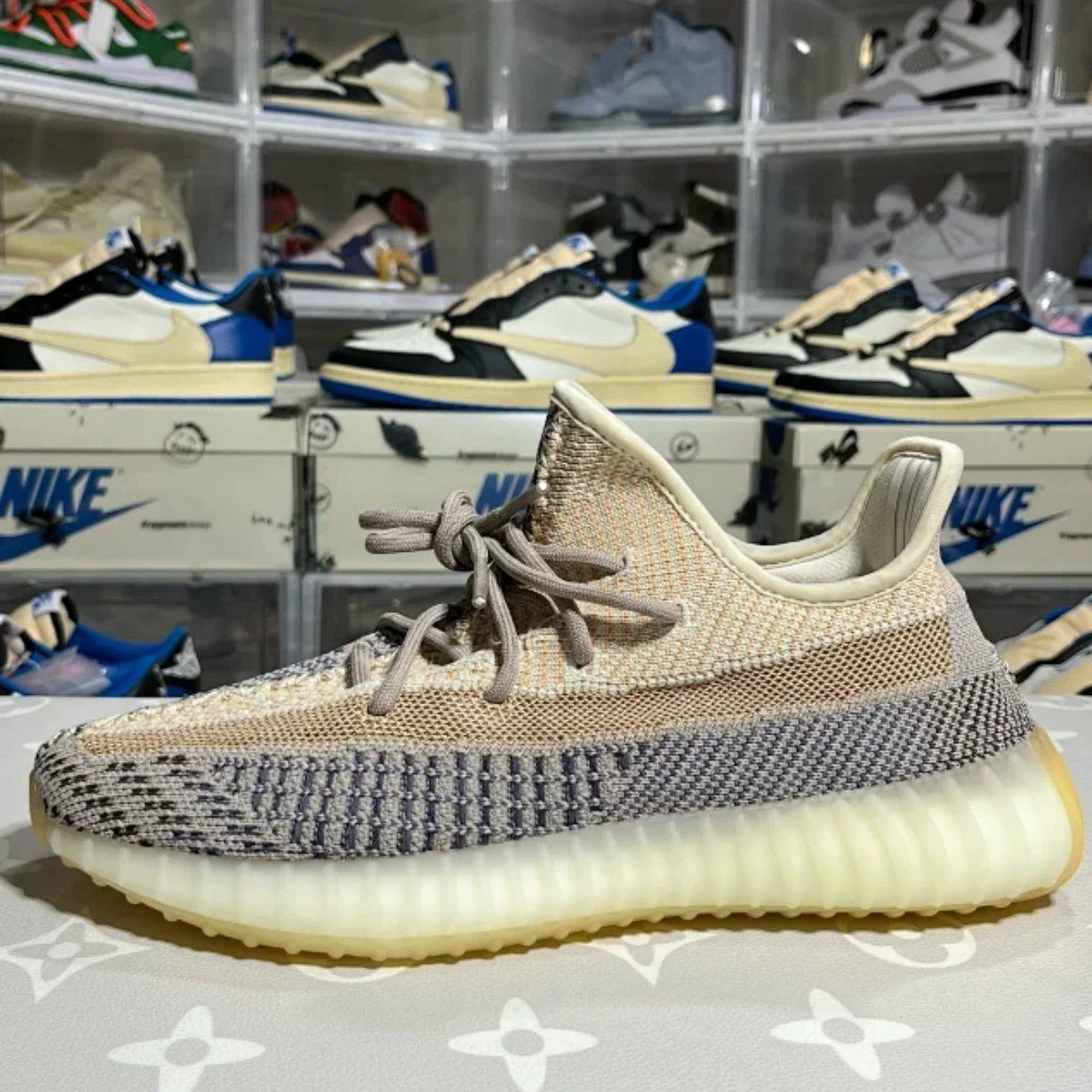 Yeezy Boost 350 V2 Beige Shoes
